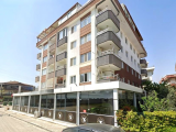 yalova merkezde cadde üzeri turnuvaların yapıldığı spor tesislerinin yanında kalabalık bölgede 4 tapulu 380 m2 dükkan 